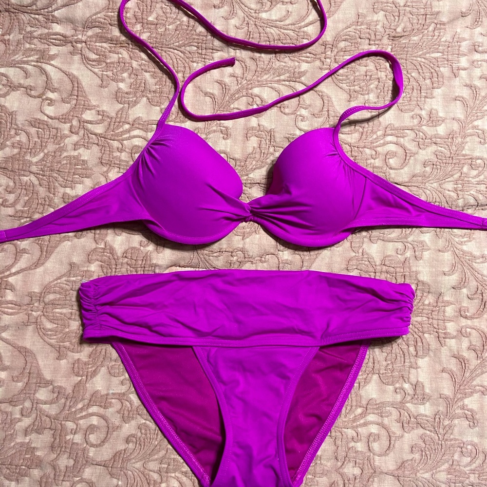 VS Victoria’s Secret Push-up bikini, sz small/34C